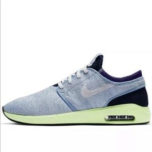 New Nike SB AIR MAX Janoski 2 Mens Sz 9 Shoes